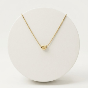 AMOUR BEAN NECKLACE